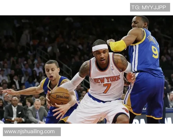 勇士与雷霆激情对决新浪视频直播全程呈现精彩瞬间 勇士与雷霆激情对决新浪视频直播全程呈现精彩瞬间