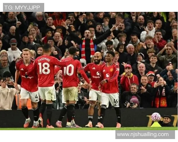 尤文图斯与曼联激战在即10月24日巅峰对决引发球迷热议