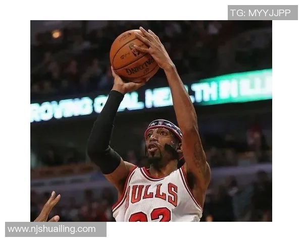 朱俊龙的奋斗故事：从平凡到卓越的篮球之路与人生启示