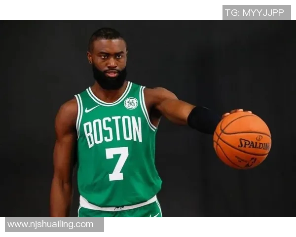 杰伦布朗：从新星到领袖的成长之路与未来展望