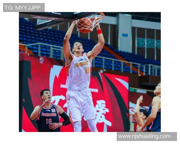 沈梓捷：从青涩少年到篮球场上的璀璨明星之路探索