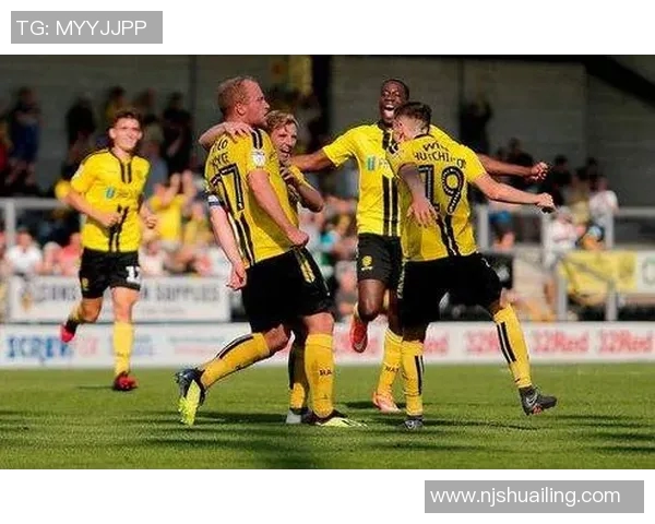 吉灵汉姆与伯顿的激烈对决揭示了英甲联赛的竞争魅力与球队实力较量